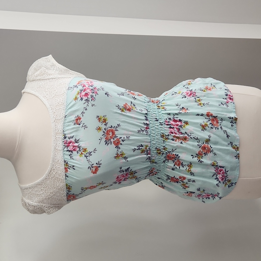 Floral top